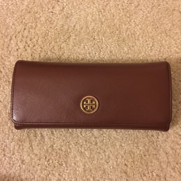 Tory burch wallet