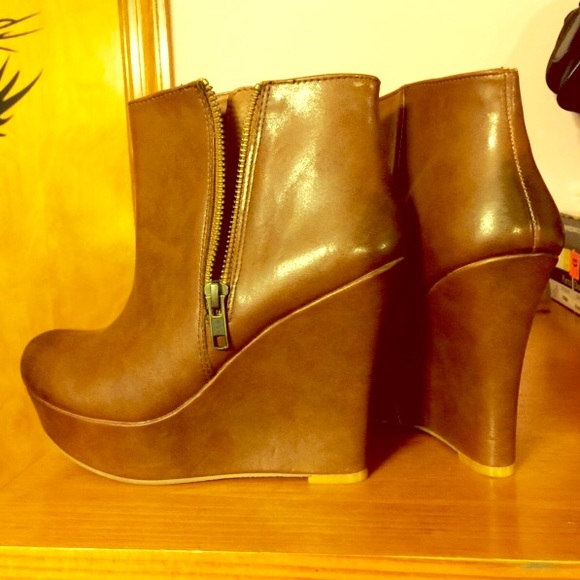 Boot Wedges