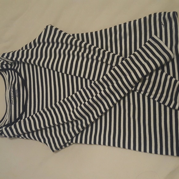 Long sleeve, thick top