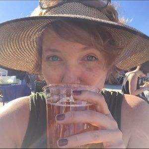 Meet your Posher, Annie