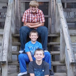 Meet your Posher, April