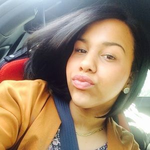 Meet your Posher, Natasha