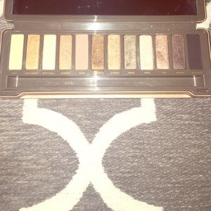 URBAN DECAY NAKED 2 PALETTE ❗️🎉