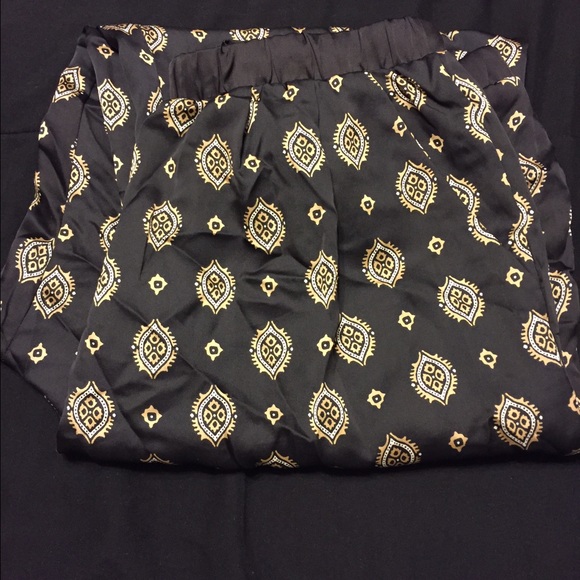 Black pants - Picture 1 of 4