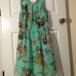 Floral vintage like forever 21 dress