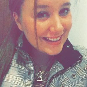 Meet your Posher, Stephanie