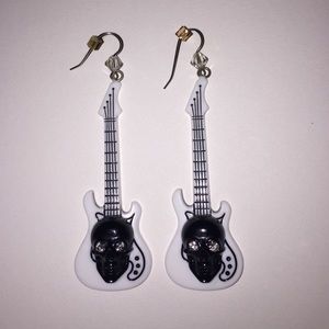 Tarina Tarantino Rockstar Skull Earrings