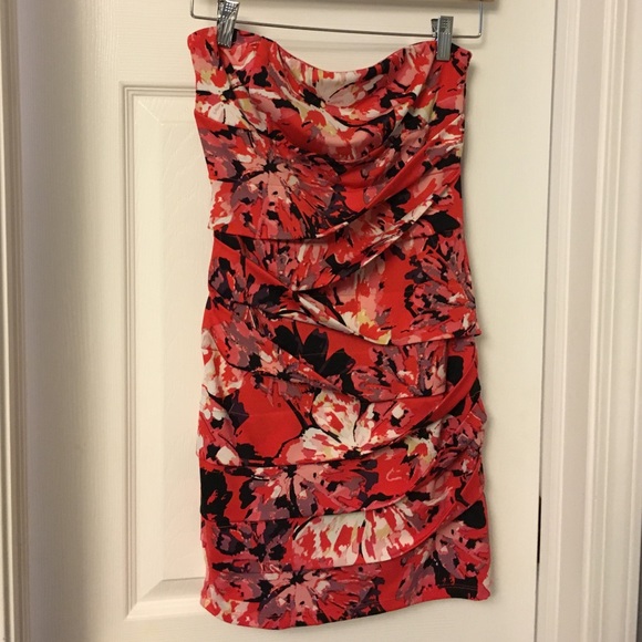 Floral dress with texture. Size medium
