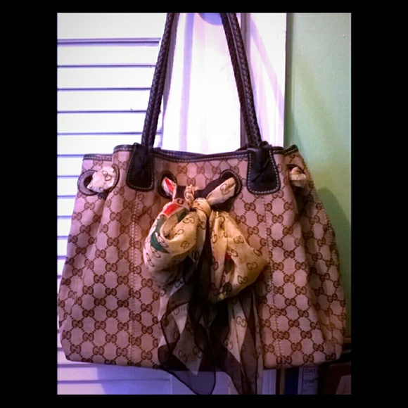 Gucci handbag