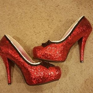 "Dorothy/ little red riding hood" red sequin pumps