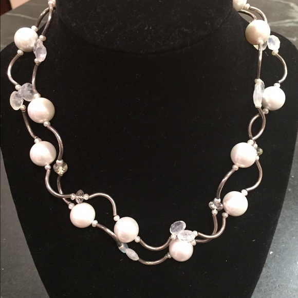 Pearl and silver necklace