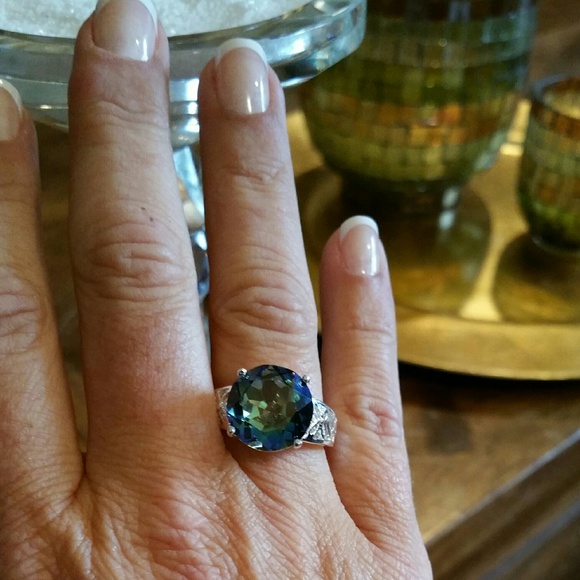 Mystic Rainbow Topaz ring - Picture 2 of 4