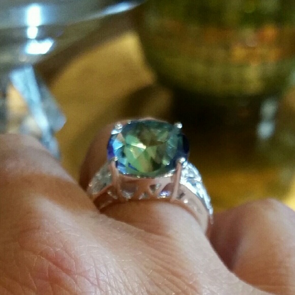 Mystic Rainbow Topaz ring - Picture 4 of 4
