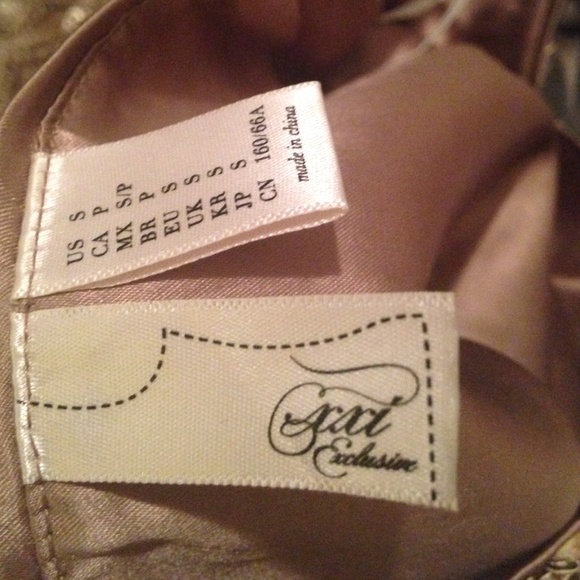 Beautiful sequins skirt - Picture 4 of 4