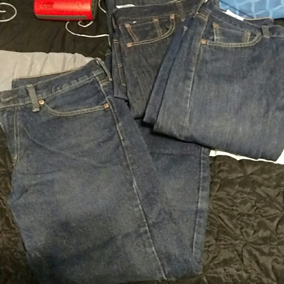 Bundle of 3 jeans