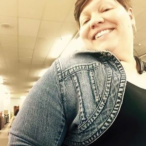 Meet your Posher, Heather