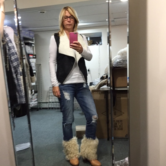 New black faux fur lined