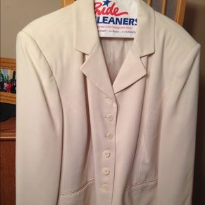 Cream suit jacket
