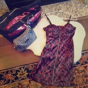 Beautiful Zip Up Guess Leopard Dress