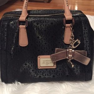 Cute Black Guess Purse