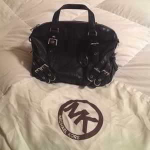 Michael kors black purse