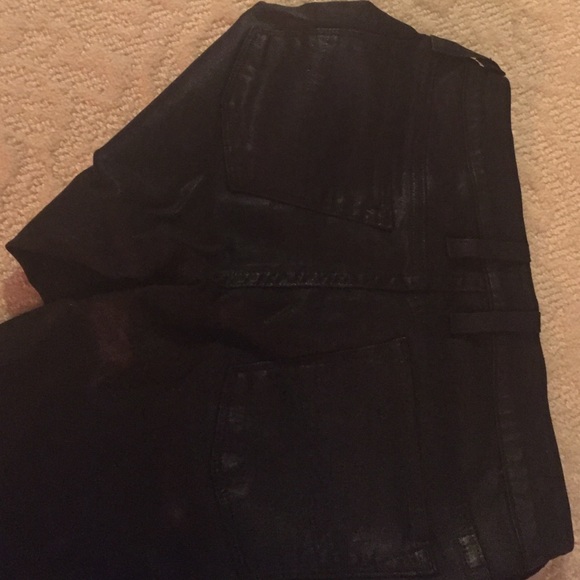 Sold - Picture 4 of 4