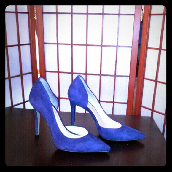 Jessica Simpson Shoes - New 7M purple suede Jessica Simpson Heels