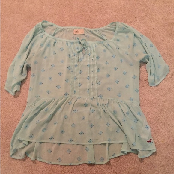 Hollister shirt