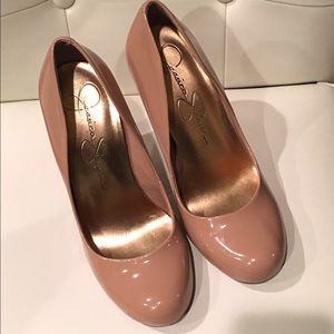 Patent Nude Jessica Simpson Pumps