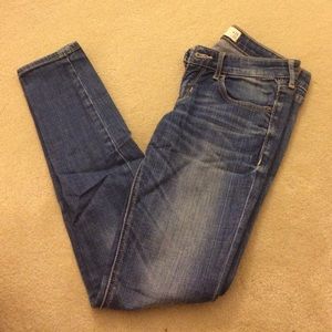 REDUCED price- Hollister super skiny jeans