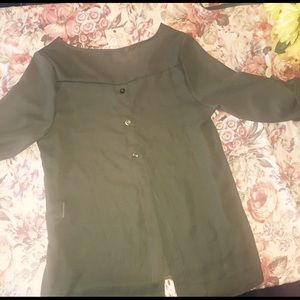 Hunter green shirt 💝