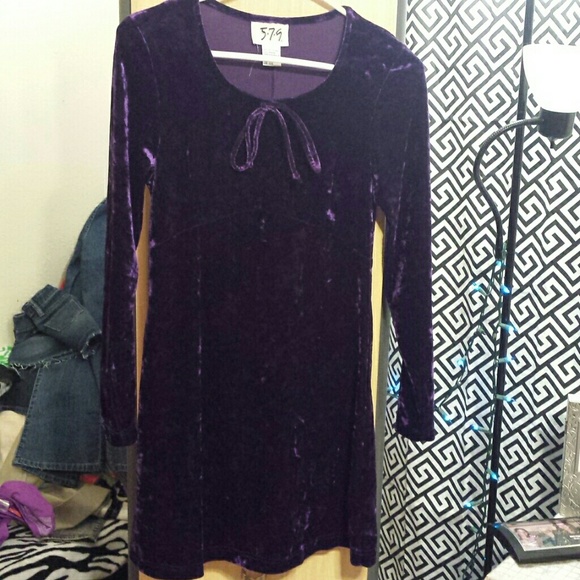 Juniors 5.7.9 Purple crushed velvet Dress