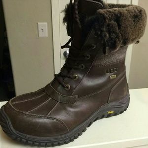 Uug Adirondack boots
