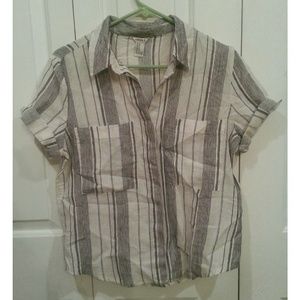 F21 Button Up Short Sleeve Shirt