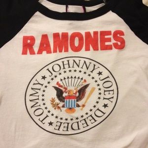 RAMONES crop top