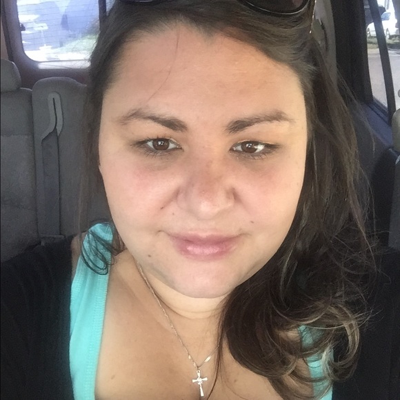 Meet your Posher, Mallory - Picture 1 of 1