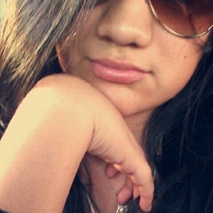 Meet your Posher, Sandritaa