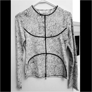 Rayure Paris, France Classy Chic Blk/Wht Top NWT