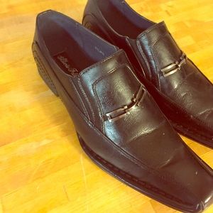 Like new men's shoes.size 10