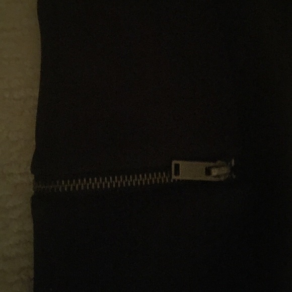 SOLD - Picture 3 of 4