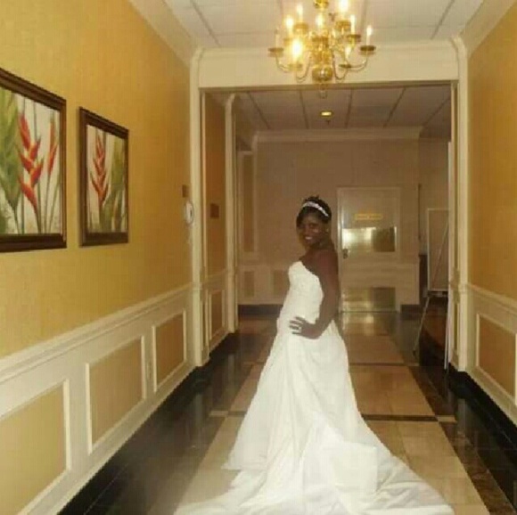 Wedding dress