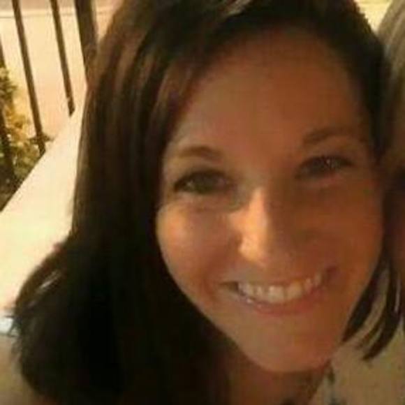 Meet your Posher, Carrie - Picture 1 of 1