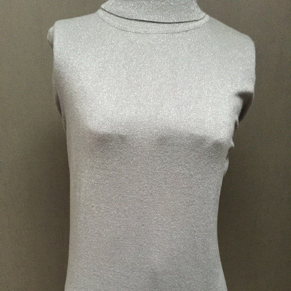 Metallic turtleneck