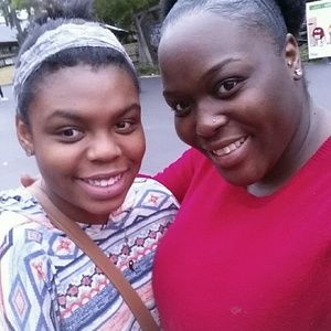 Meet your Posher, Samone