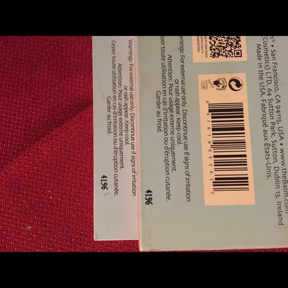 The Balm- How Bout Them Apples Blush Palette - Picture 4 of 4