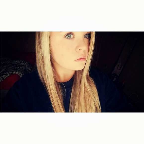 Meet your Posher, Shelbie