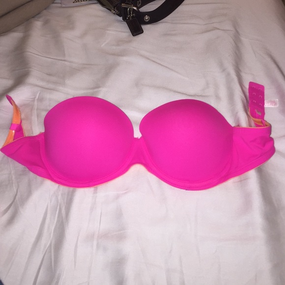Victoria's Secret PINK strapless bra
