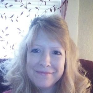 Meet your Posher, Kendra