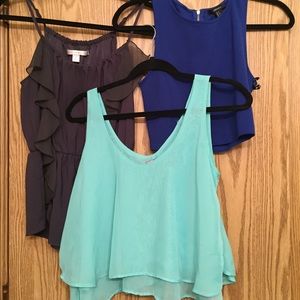 Crop top Tanks