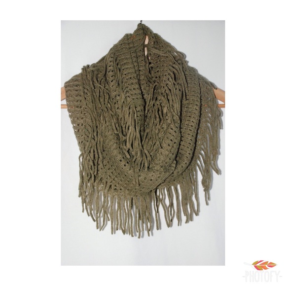 Fringe Infinity Scarf